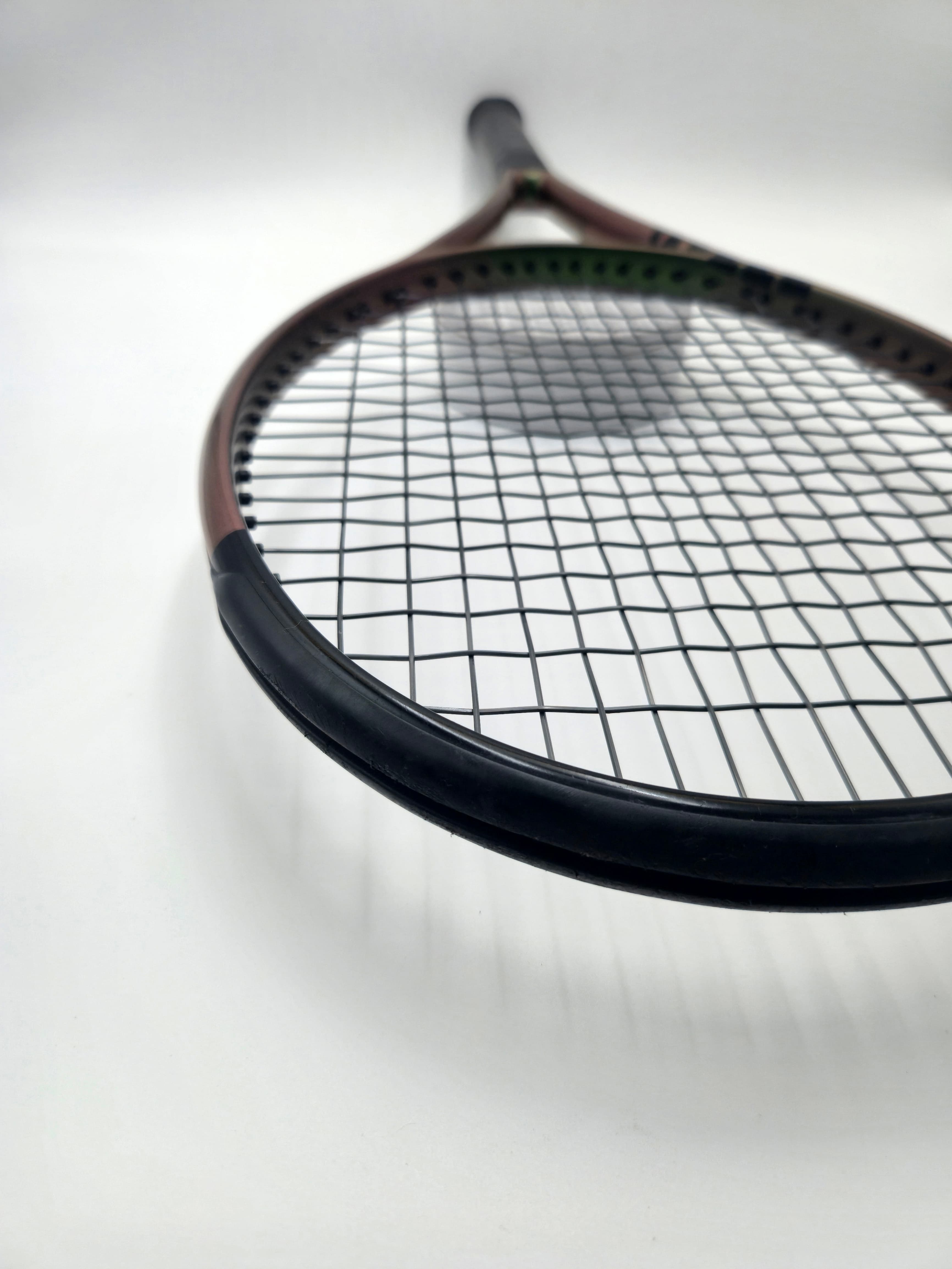 Wilson Blade 100 V8 2021 Usada — 10