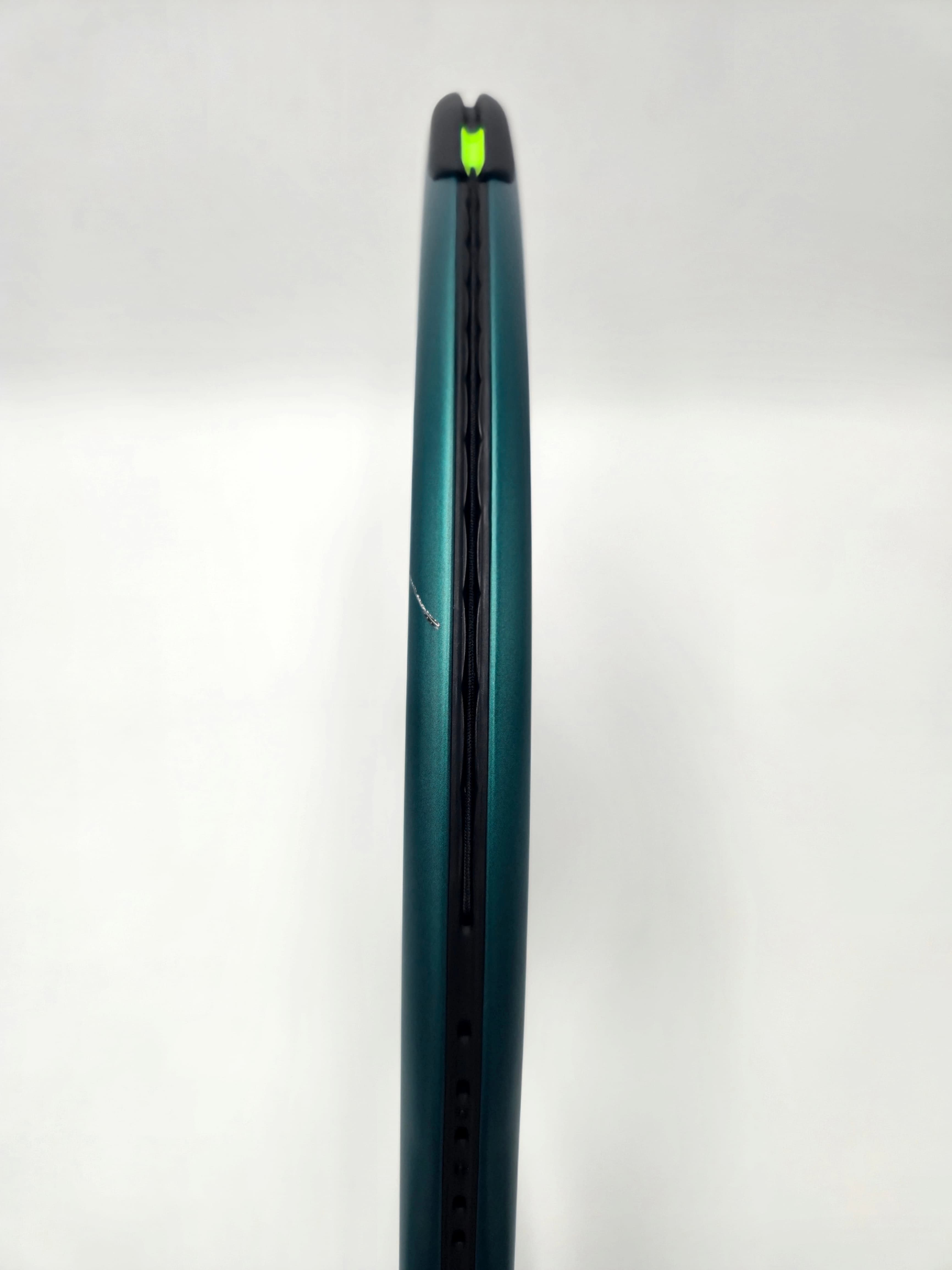 Wilson Blade 104 V9 (Marcada) — 7
