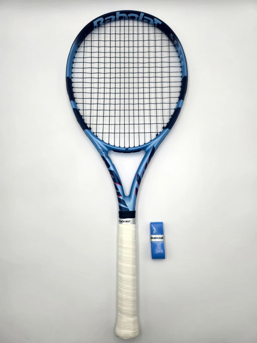 Babolat Pure Drive + 2025, 300g, 16x19, Aro 100, Grip 4 1/4 Muy Buena + Cubregrip