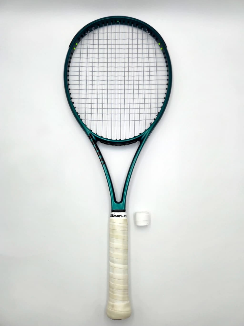Wilson Blade 98 V9, 16x19, 305g, Grip 4 3/8, Muy Buena + Cubregrip